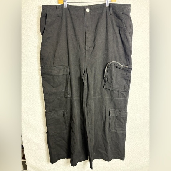 Nasty Gal Black Wide Leg Jeans Size 22 - Picture 1 of 3